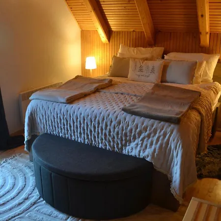 Σπίτι διακοπών With Hot Tub Srednja Draga, Gorski Kotar - 25051 *